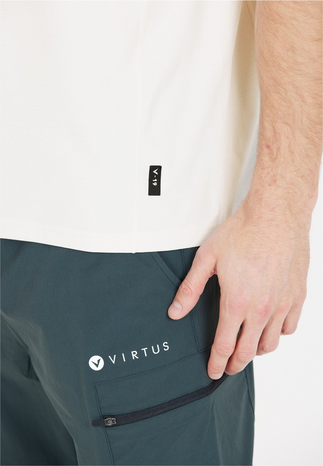 Virtus Funktionsshirt »Kaleb« mit Stretch und schnelltrocknender Qualität