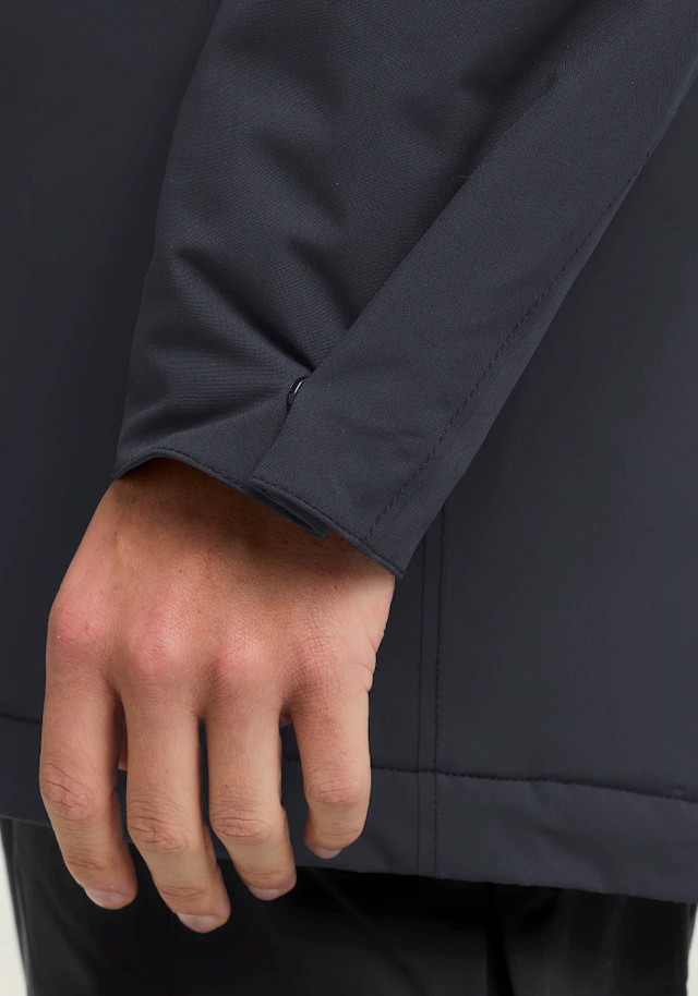 Jack Wolfskin Wintermantel »COLD CAMP COAT M« mit wasserdichtem TEXAPORE, winddicht, atmungsaktiv, aus Polyester