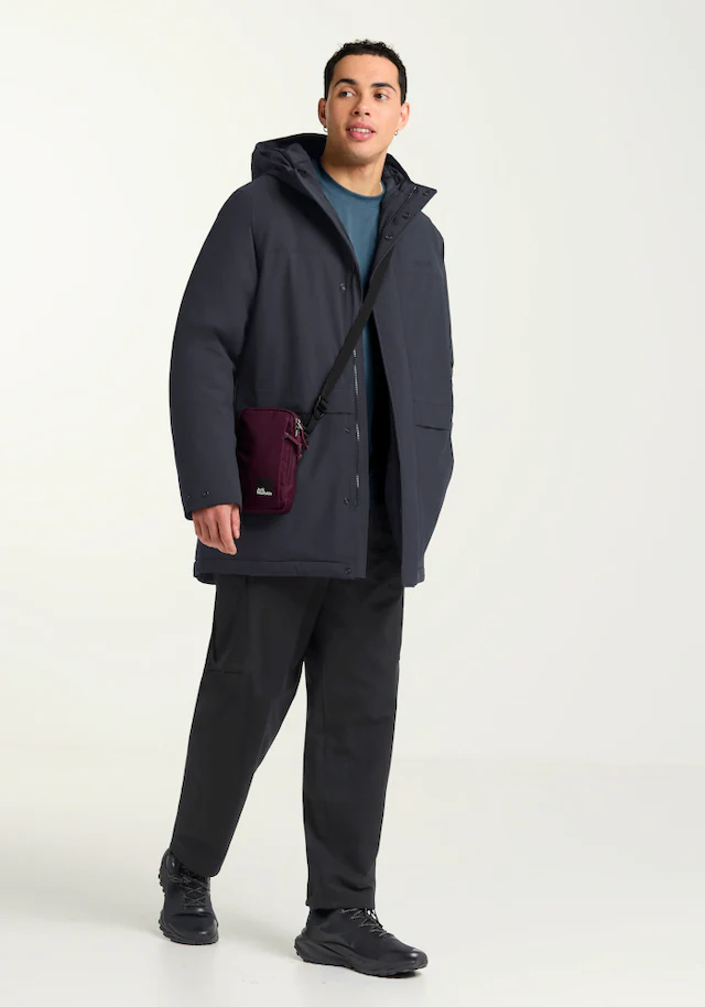 Jack Wolfskin Wintermantel »COLD CAMP COAT M« mit wasserdichtem TEXAPORE, winddicht, atmungsaktiv, aus Polyester