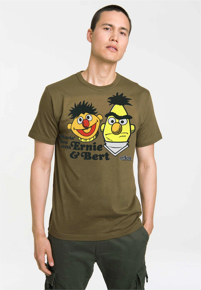 LOGOSHIRT T-Shirt »Sesamstrasse - Ernie & Bert | Havin Fun« mit angesagtem Ernie & Bert-Print