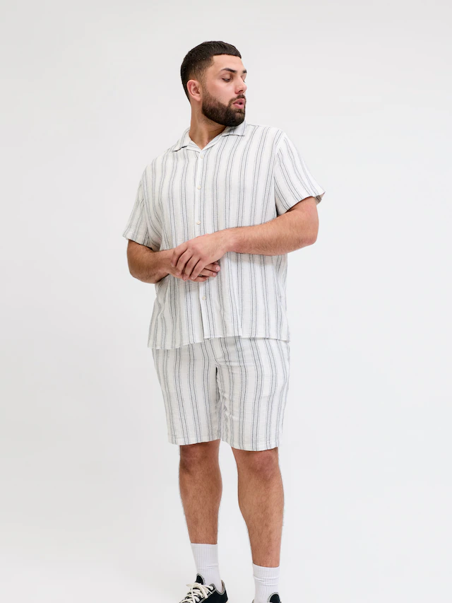 Jack & Jones PlusSize Sweatshorts »JPSTJAIDEN COBA STRIPE JOG SHORT SN PLS«
