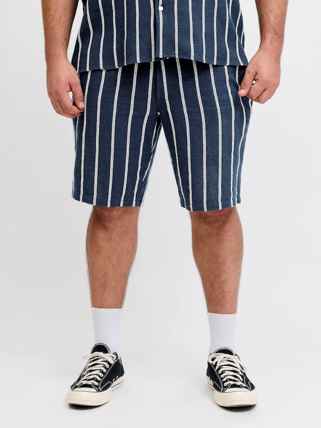 Jack & Jones PlusSize Sweatshorts »JPSTJAIDEN COBA STRIPE JOG SHORT SN PLS«
