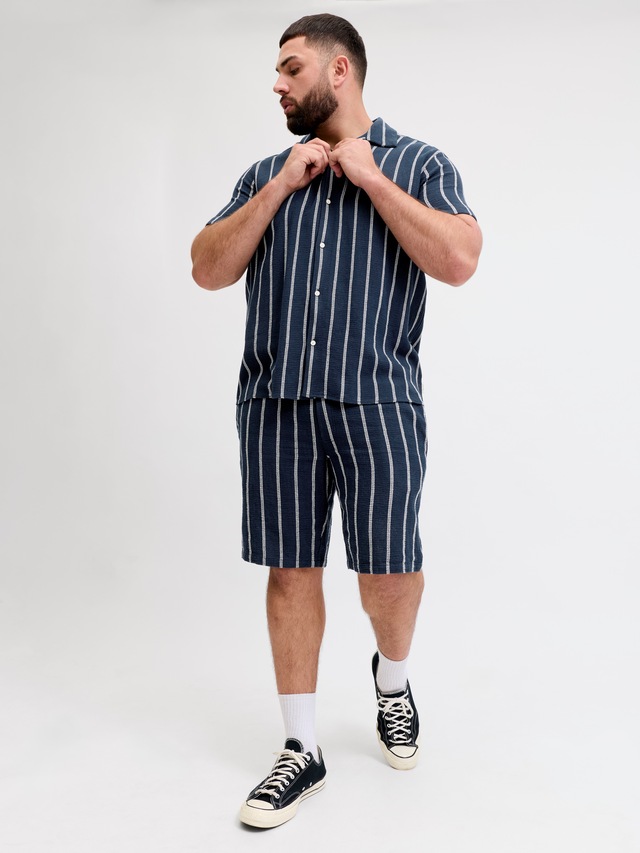 Jack & Jones PlusSize Sweatshorts »JPSTJAIDEN COBA STRIPE JOG SHORT SN PLS«