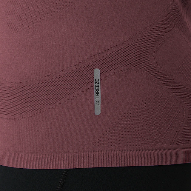 Asics Laufshirt »ROAD SEAMLESS LS TOP« ACTIBREEZE™ Technologie, Atmungsaktiv, Reflektierend