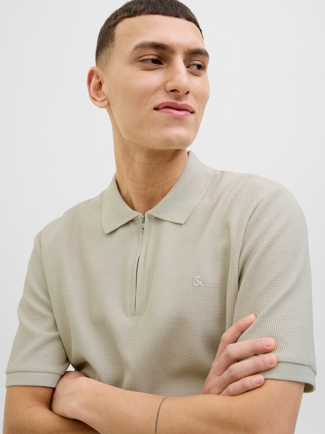 Jack & Jones Poloshirt »JJEAUSTIN ZIP POLO SS NOOS« mit Polokragen