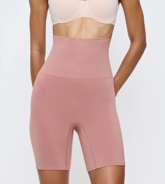 Triumph Panty »Soft Sculpt« nahtlos, formend, hohe Abdeckung, mittlerer Halt, Bandeau-Strickbund