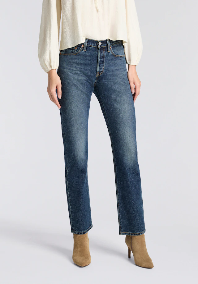 Levi's® Stretch-Jeans »LV Jeans 501 CURVE BLACKS« Die Passform schmeichelt kurvigen Figuren