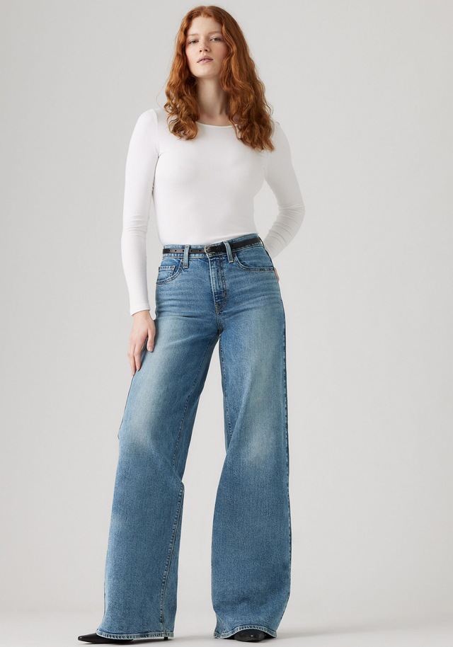 Levi's® Schlagjeans »Levi's® 728 High-Rise Wide-Leg Jeans« weite Beinform
