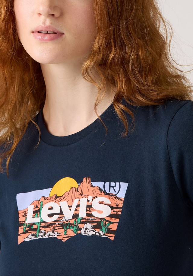 Levi's® T-Shirt »THE PERFECT TEE«