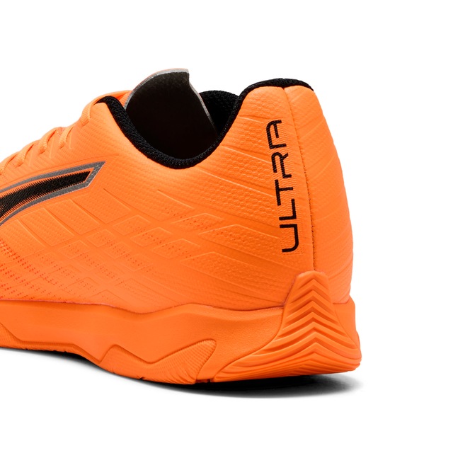 PUMA Fußballschuh »ULTRA 6 PLAY IT« für Halle und Straße, mit leichter Gummilaufsohle, Schnürverschluss