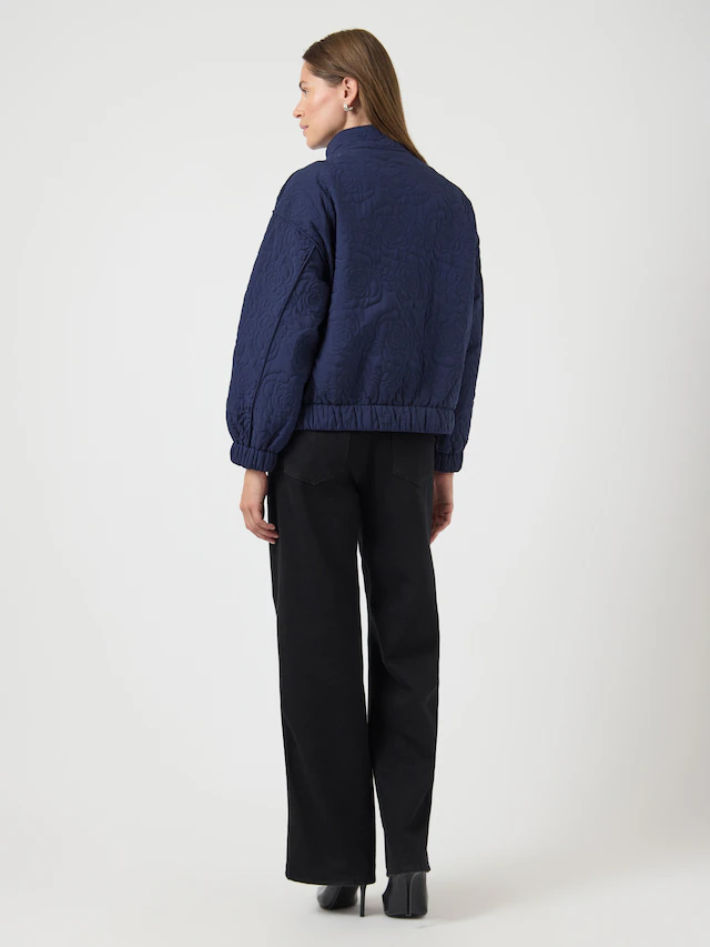 Y.A.S Blouson »YASFIPURA LS QUILTED JACKET S. NOOS« ohne Kapuze Kunstfaser, elastische Bündchen