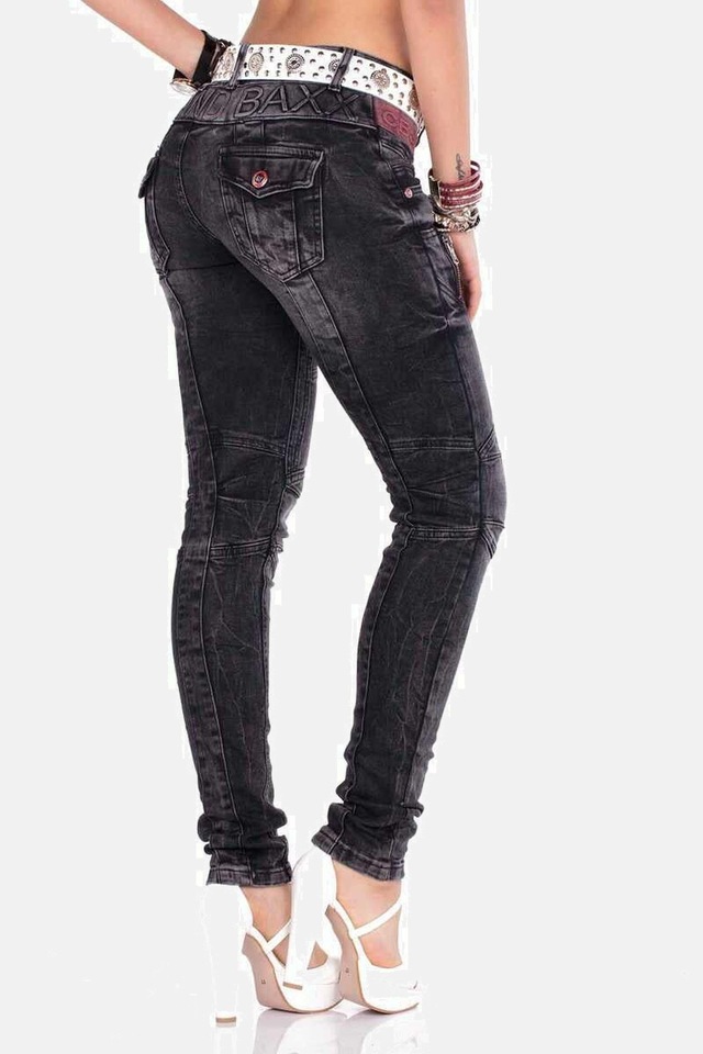Cipo & Baxx Slim-fit-Jeans »Jeans« mit modischen Ziernähten, WD358