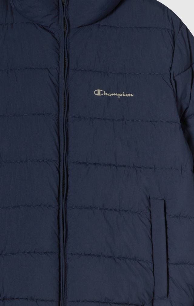 Champion Steppjacke »Padded Outdoor Jacket« mit Kapuze mit Kapuze, bequeme Passform, hüftlange Schnittform