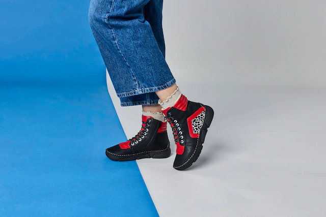 Rieker Sneakerboots Schnürboots, Schnürstiefelette mit zusätzlichem Innenreißverschluss