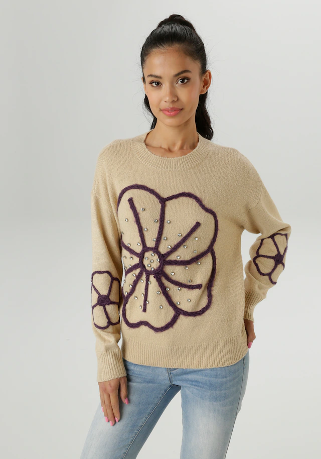 Aniston SELECTED Strickpullover vorne mit funkelnden Glitzersteinen verziert