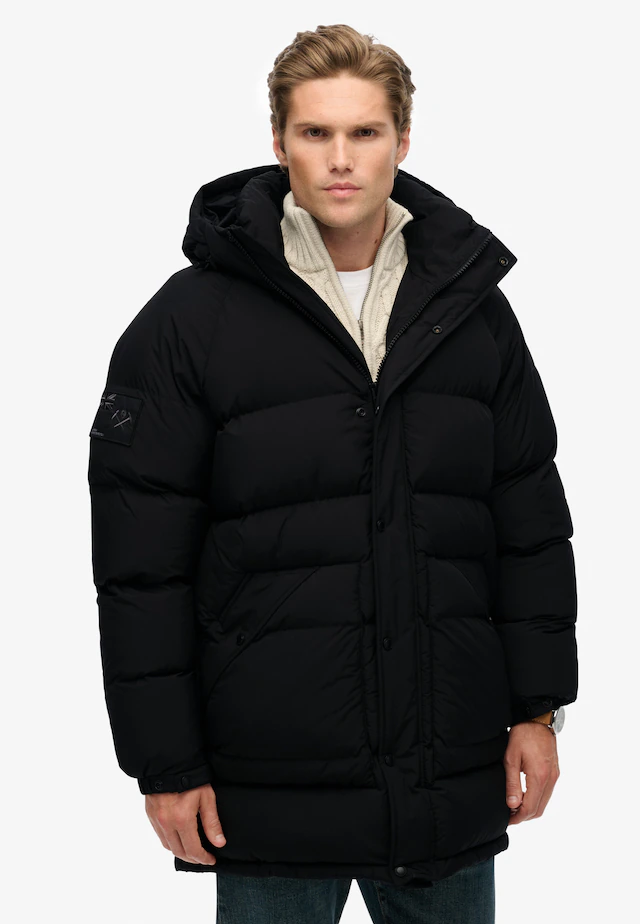 Superdry Steppjacke »XPD LONGLINE BAFFLE PARKA« mit Kapuze mit Markenlabel, aus Polyester, pflegeleicht, Oversize-Passform