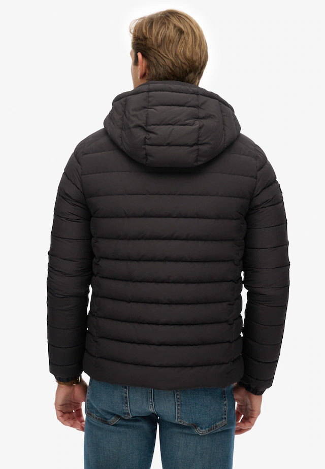 Superdry Steppjacke »HOODED FUJI PADDED JACKET« mit Kapuze Slim Fit, aus Polyester, mit Reißverschluss, pflegeleicht
