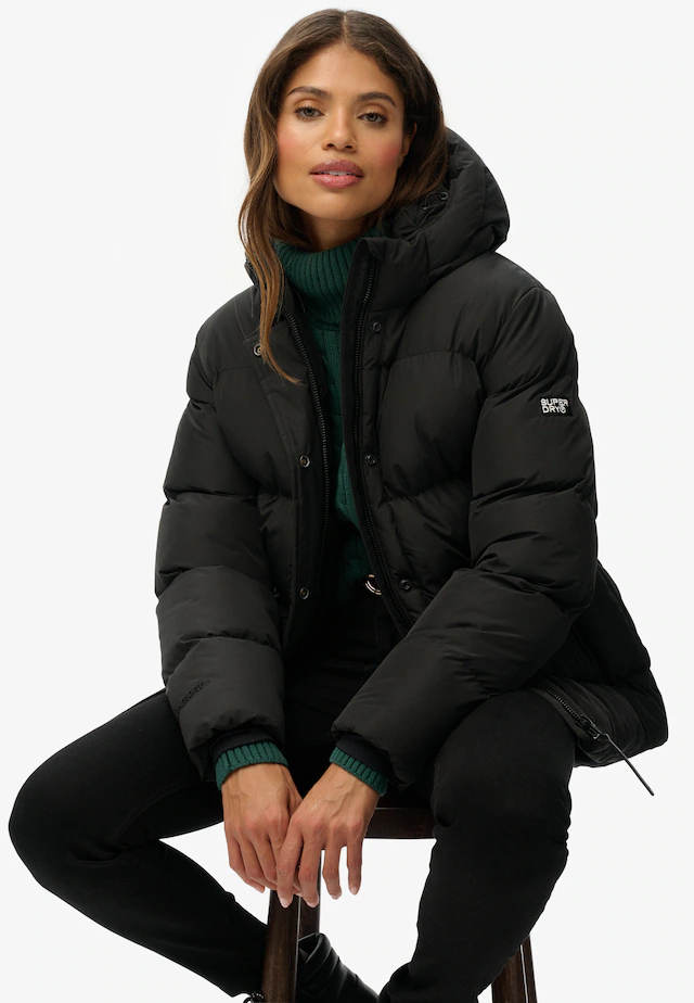 Superdry Steppjacke »HOODED 5 BAFFLE SPORTS PUFFER« mit Kapuze mit Reißverschluss, aus Polyester und Kunstfaser, Relaxed Fit