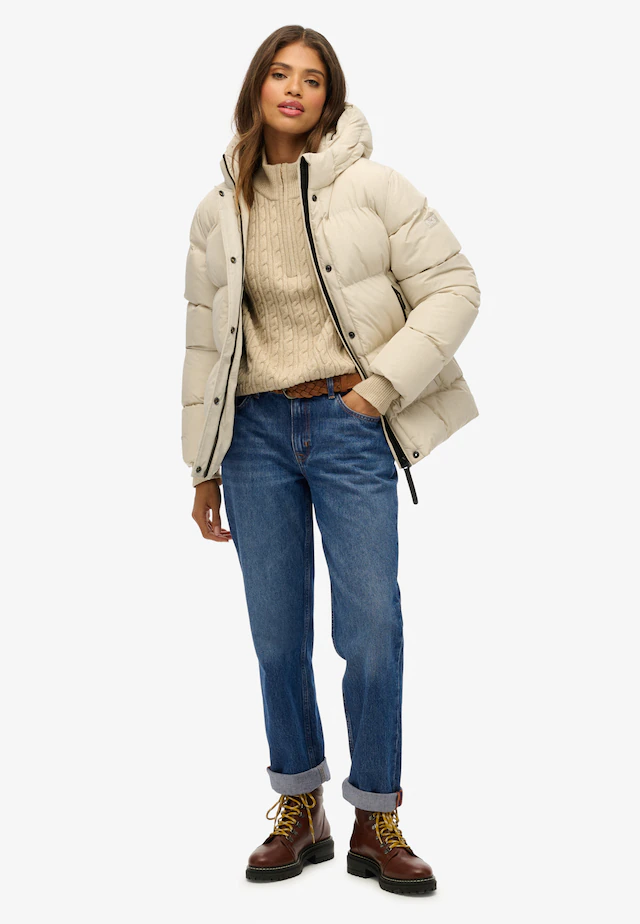 Superdry Steppjacke »HOODED 5 BAFFLE SPORTS PUFFER« mit Kapuze mit Reißverschluss, aus Polyester und Kunstfaser, Relaxed Fit