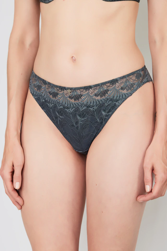 JOOP! Tanga »Beautiful« florale Spitze, Stretch-Bund, elastisch,