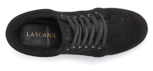 LASCANA Stiefelette »Freizeitschuh, Keilstiefelette, Sneaker,« mit innenliegendem Keilabsatz und eleganten Spitzendetails