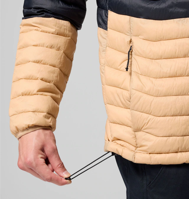 Columbia Steppjacke »POWDER PASS HOODED JACKET« mit Kapuze mit Reißverschlusstaschen, wärmeisolierende Wattierung aus Polyester