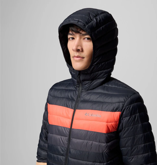 Columbia Steppjacke »POWDER PASS HOODED JACKET« mit Kapuze mit Reißverschlusstaschen, wärmeisolierende Wattierung aus Polyester