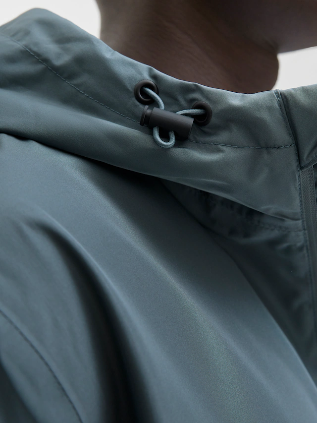 Jack & Jones Outdoorjacke »JJEFLYNN FUNCTIONAL JACKET NOOS« mit Kapuze mit Kordelzug