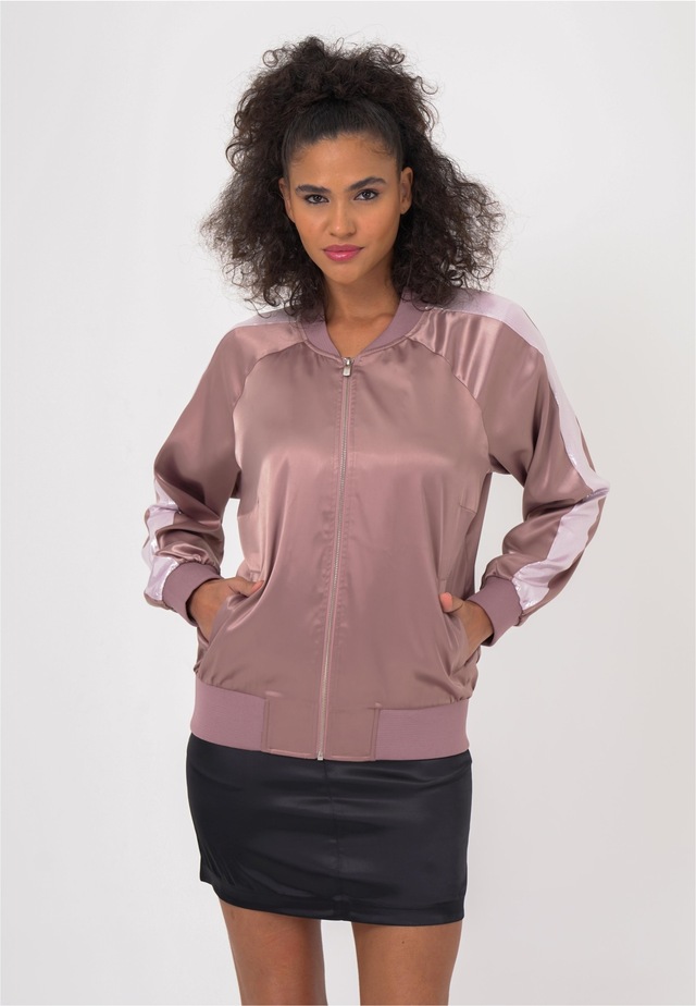 freshlions Bomberjacke »Aurelia« 1 Stk. tlg. im sportlichen Design