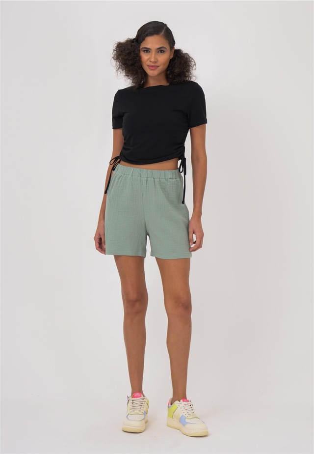 freshlions Shorts »Zara« im einfarbigen Design