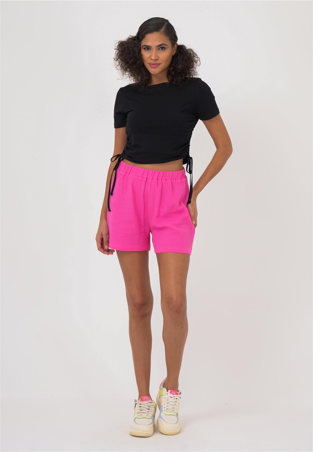 freshlions Shorts »Zara« im einfarbigen Design