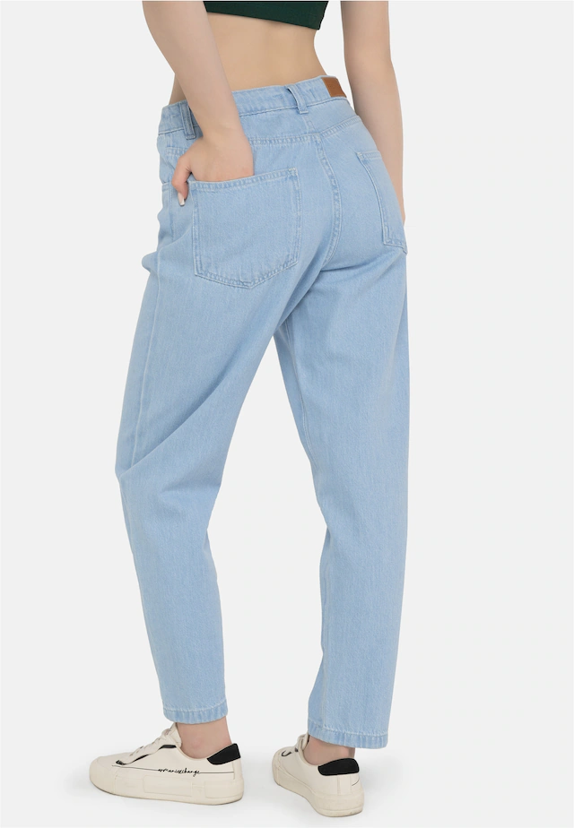freshlions Bequeme Jeans »Sienna« 1 Stk. mit angenehmem Komfort