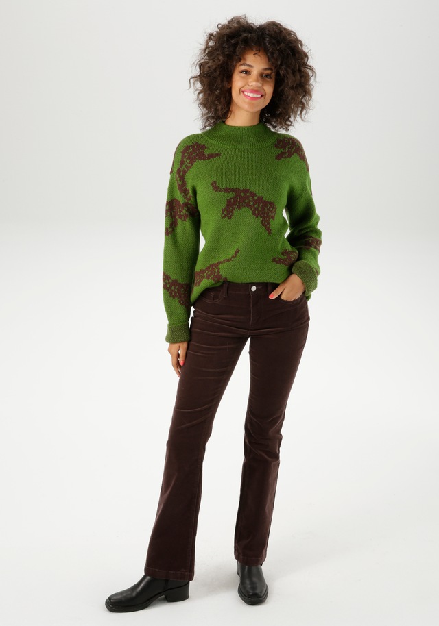 Aniston CASUAL Strickpullover mit eingestrickten Leoparden