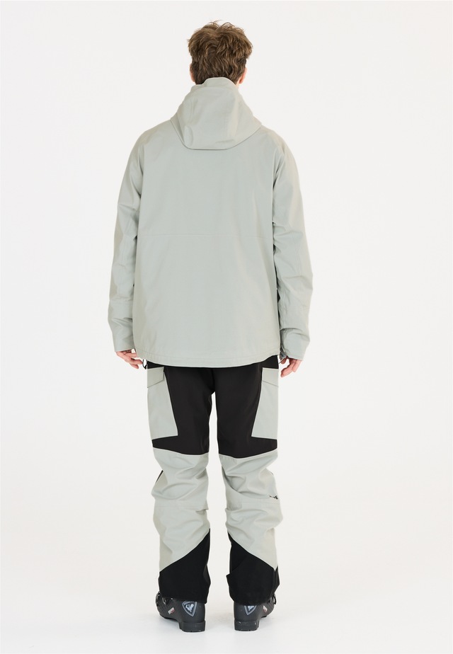 SLOPE Skijacke »Ruki« Im wetterfesten Anorak-Design