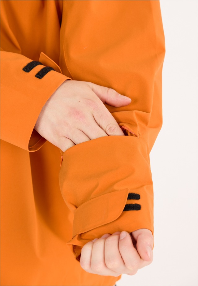 SLOPE Skijacke »Ruki« Im wetterfesten Anorak-Design