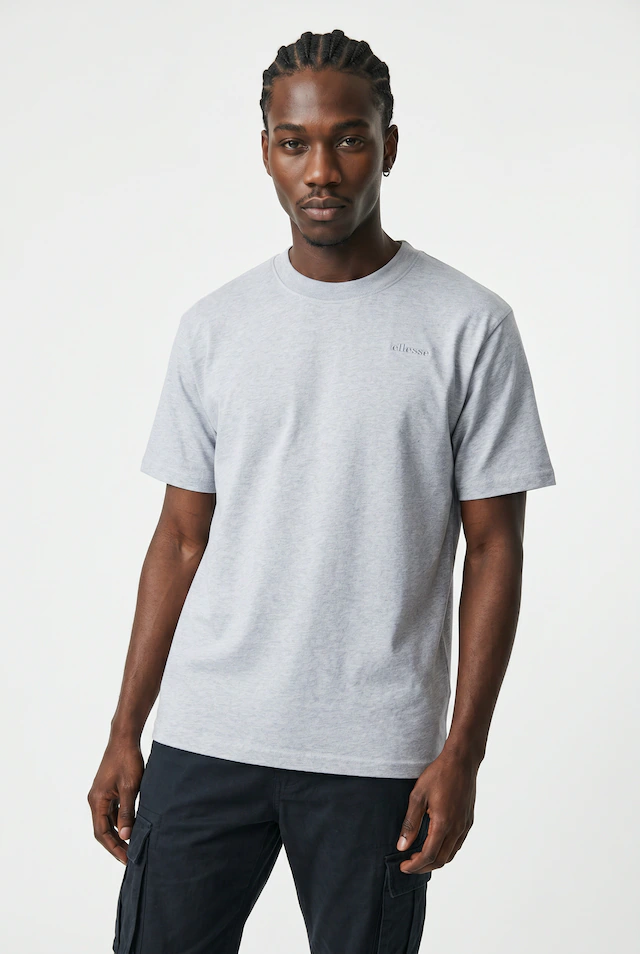 Ellesse T-Shirt »SUISIO T SHIRT« mit Rundhalsausschnitt, Kurzarm-Design, aus Baumwolle