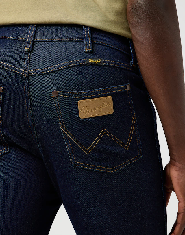 Wrangler Bootcut-Jeans »WRANCHER« Low-Stretch