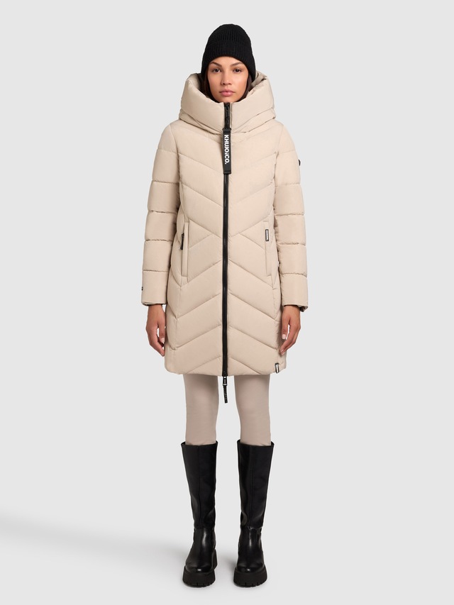khujo Steppmantel »DARKA2« aus Polyester und Nylon, lockerer Schnitt, mit Eingrifftaschen