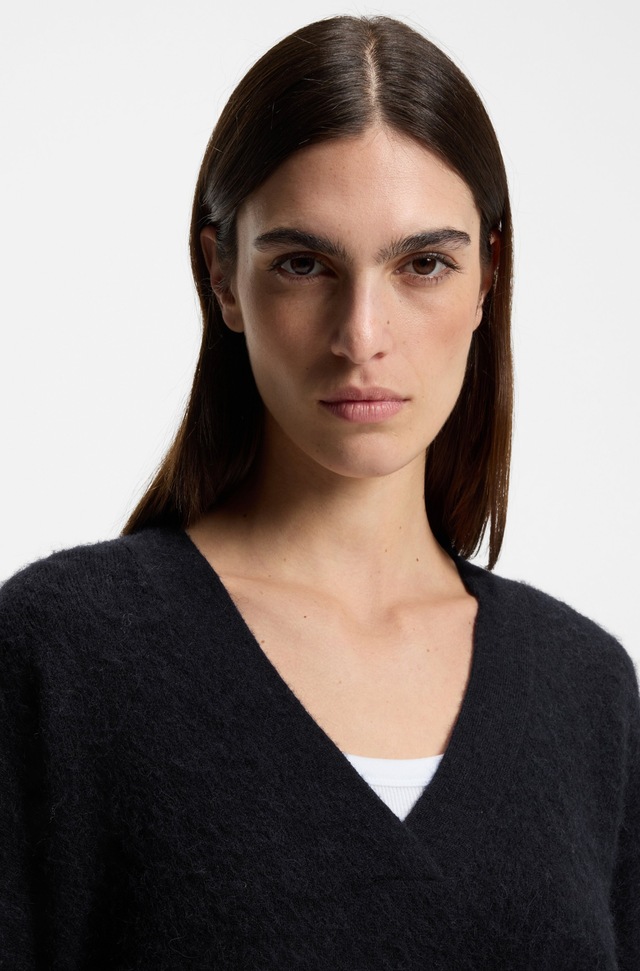 BOSS ORANGE Strickpullover »Fiti Premium Damenmode« mit Alpaka, V-Ausschnitt