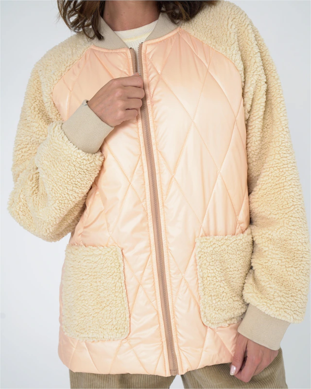 freshlions Steppjacke »Julia« 1 Stk. tlg. mit aufgesetzten Taschen
