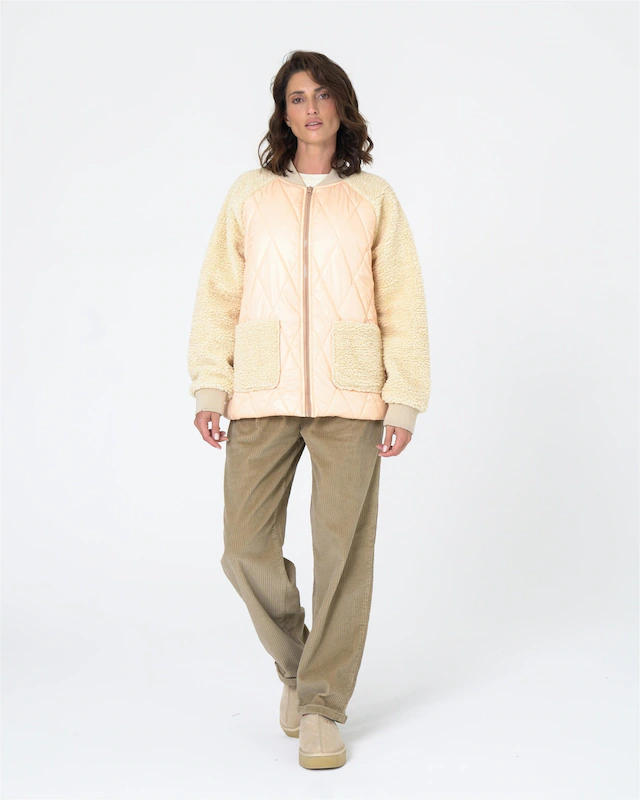 freshlions Steppjacke »Julia« 1 Stk. tlg. mit aufgesetzten Taschen