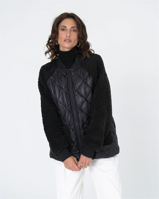 freshlions Steppjacke »Julia« 1 Stk. tlg. mit aufgesetzten Taschen