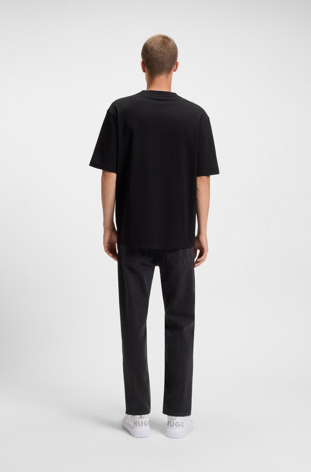 HUGO T-Shirt »Nogoste« Rundhalsausschnitt, regular fit, Brusttasche