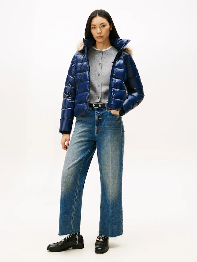 Tommy Hilfiger Steppjacke »GLOSS HW DOWN SLIM JACKET W FUR« in leicht glänzender Optik, mit Fellimitat