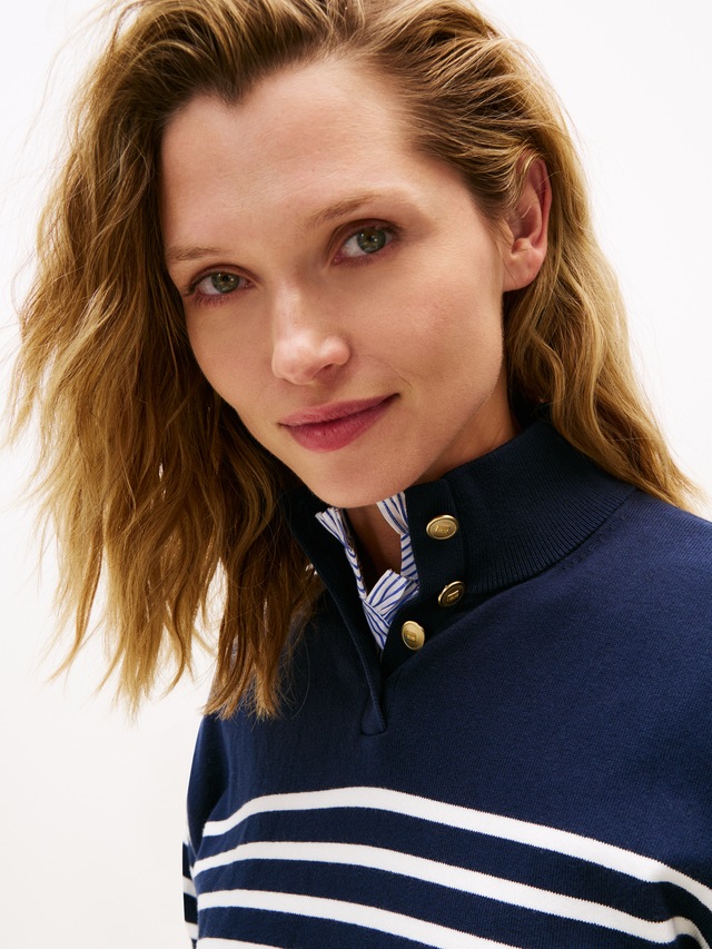 Tommy Hilfiger Strickpullover »CO JERSEY GOLD BTN MOCK-NK SWT« mit goldfarbenen Knöpfen