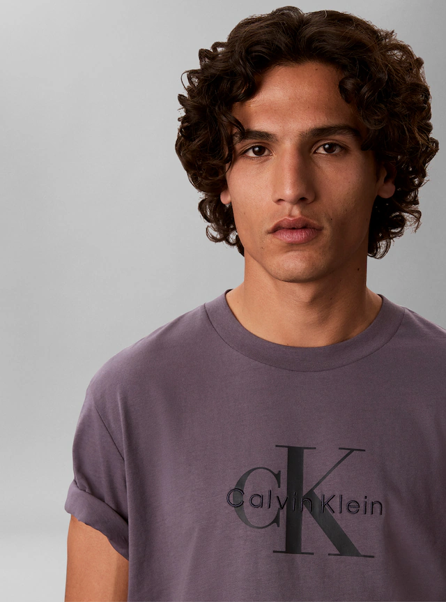 Calvin Klein Jeans T-Shirt »SS Hero Monologo Tee 20s« Mit Rundhalsausschnitt, regular fit