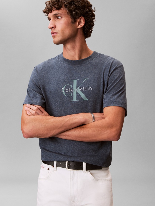 Calvin Klein Jeans T-Shirt »SS Hero Monologo Tee 20s« Mit Rundhalsausschnitt, regular fit