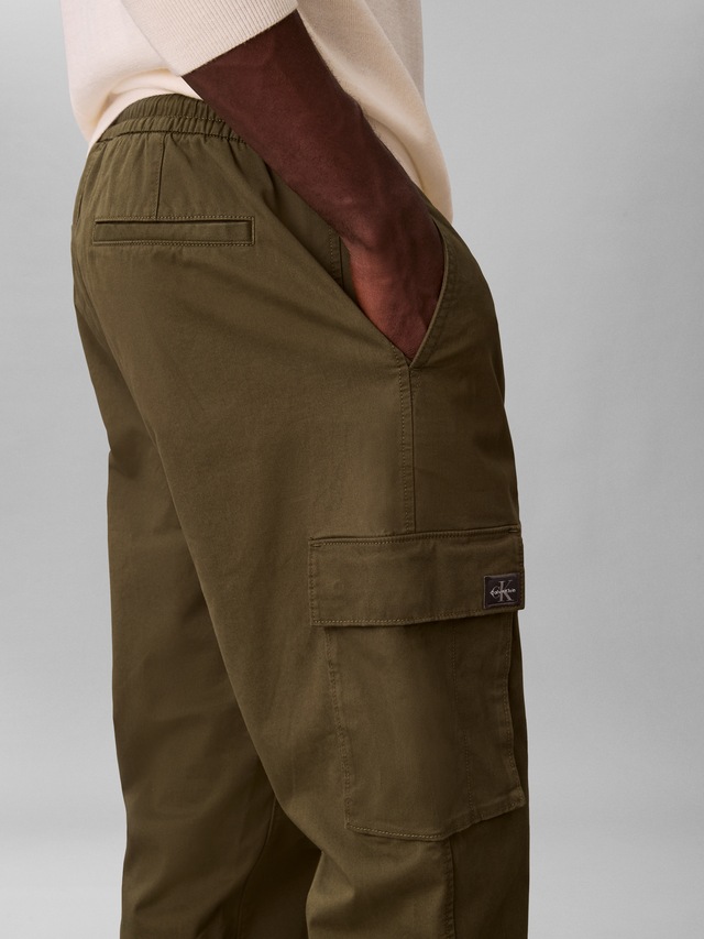 Calvin Klein Jeans Cargohose elastischer Bund, Skinny fit, Cargotaschen