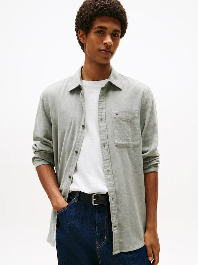 Tommy Jeans Flanellhemd »TJM FLANNEL« regular fit, Langarmhemd, halbgespreizter Kragen