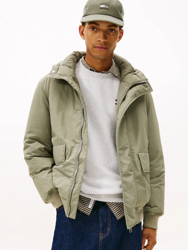 Tommy Jeans Bomberjacke »CITY READY BOMBER« mit Kapuze Fliegerjacke, Freizeitjacke Regular fit mit Rundhalsausschnitt